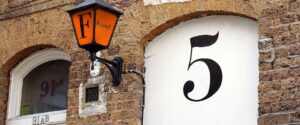 Read more about the article Deciding to Pause Leadership Coaching: When It’s Appropriate and 5 Ways to Transition