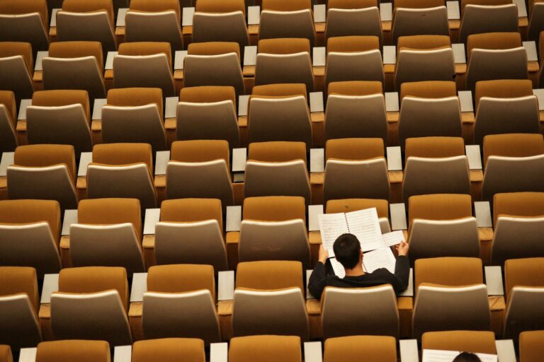 Most leaders think they need more knowledge. They don’t. They need better habits around learning, feedback, and real-world application.